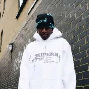 superb white hoodie